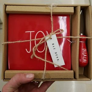 Rae dunn joy cheese board